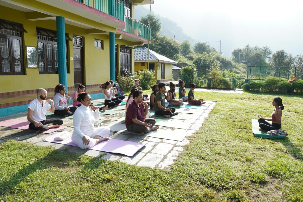 yoga retreat The Mindful Travel